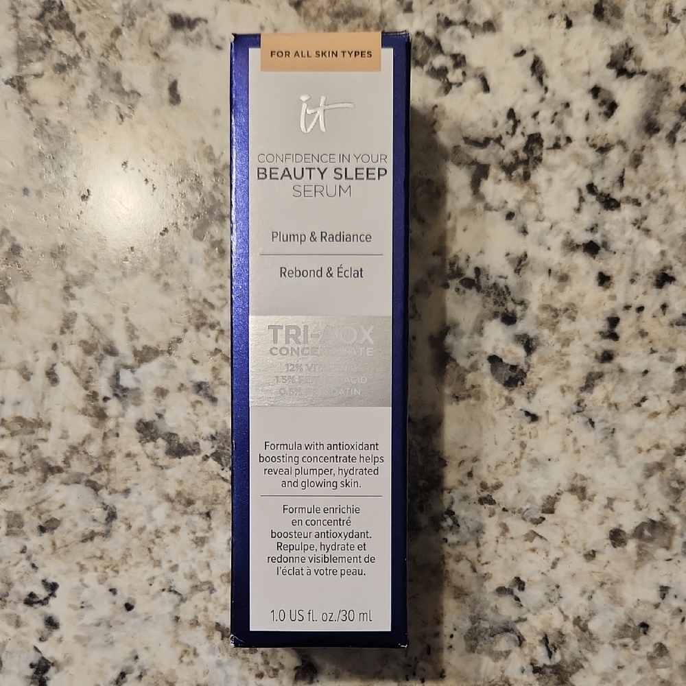 IT Cosmetics Beauty Sleep Serum with Blue and Silver Packaging